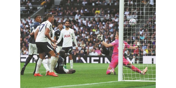 Tottenham Hotspur kärsi kaksi peräkkäistä tappiota tekemättä maalia liigassa Tottenham Hotspur kärsi kaksi peräkkäistä tappiota tekemättä maalia liigassa